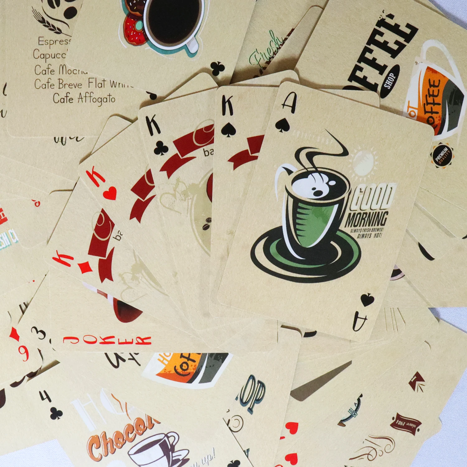 Coffee Paper Playing Cards Vin - Board Game Vantage recension och pris